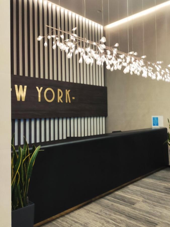 Petrovdom 9-102 In Best Apartment In Rc New York Concept House 키예프 외부 사진