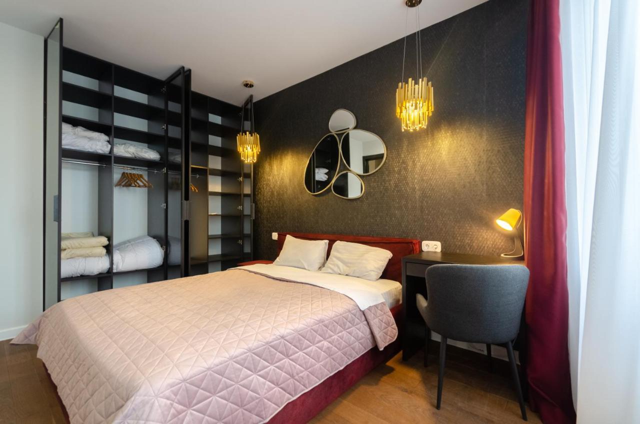 Petrovdom 9-102 In Best Apartment In Rc New York Concept House 키예프 외부 사진